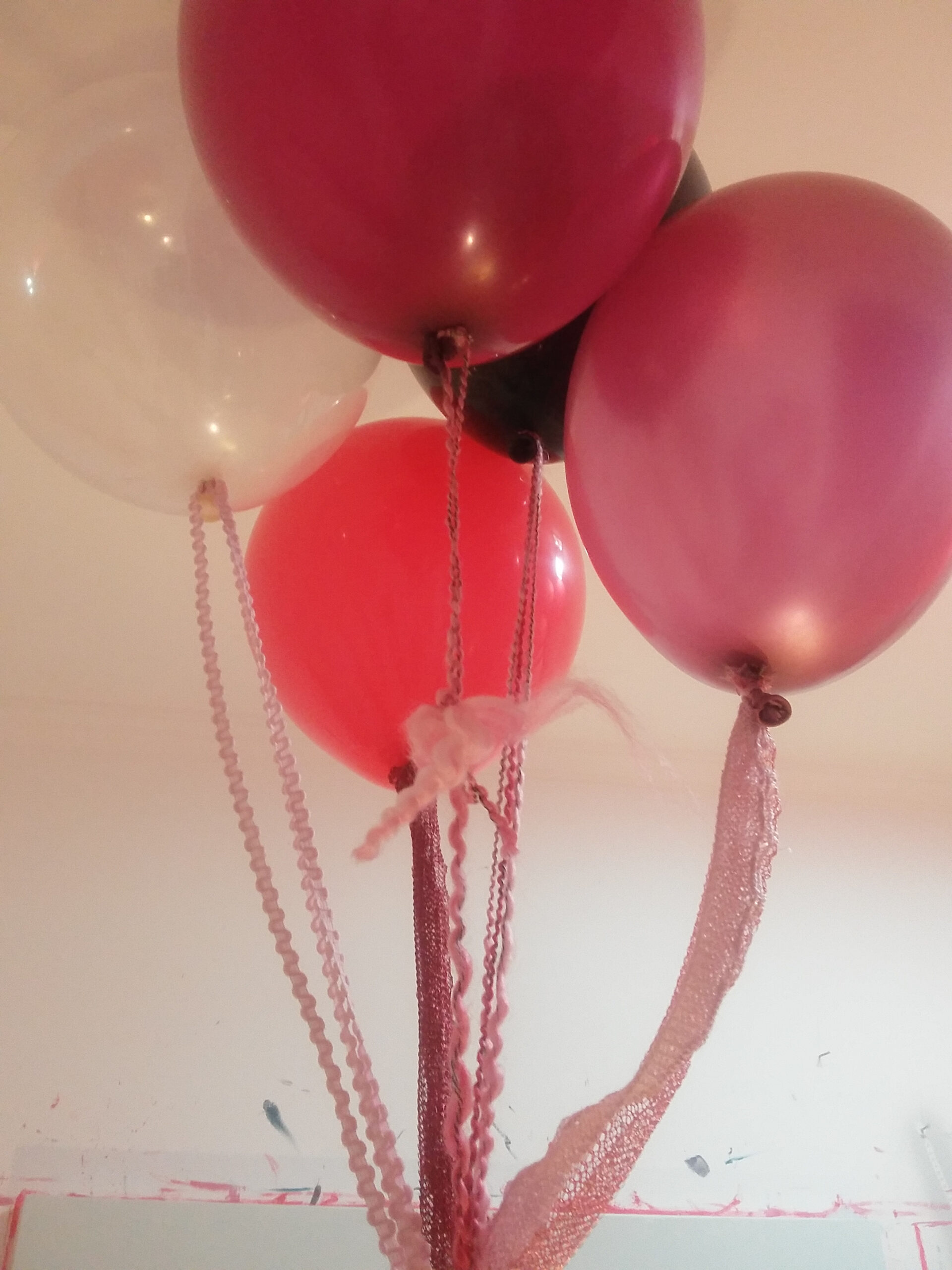 9.) Balloon I photo serie 54.5 x 41 cm 2015. (1)